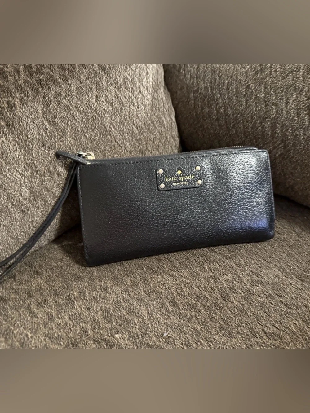 kate spade Black Leather Zip Wristlet/Wallet with Gold Hardware large 8”W X 4”H